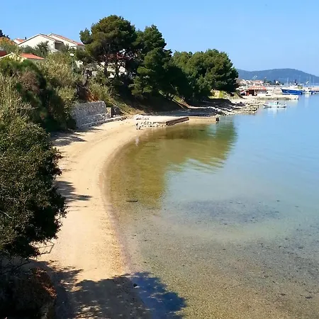 With A Parking Space Tkon, Pasman - 6216 * Tkon