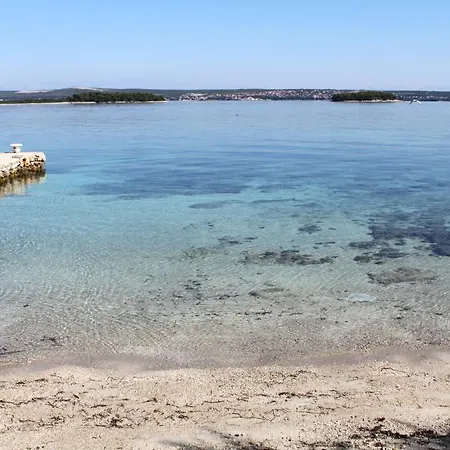 With A Parking Space Tkon, Pasman - 6216 Appartement