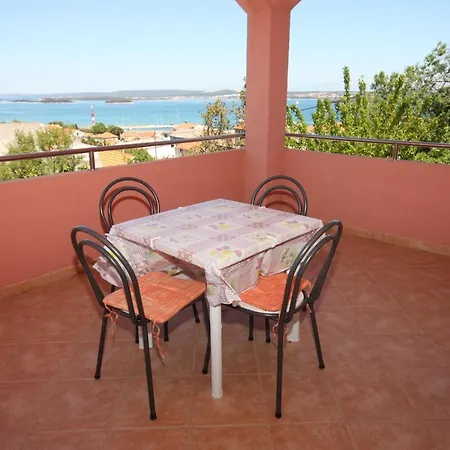 With A Parking Space Tkon, Pasman - 6216 *