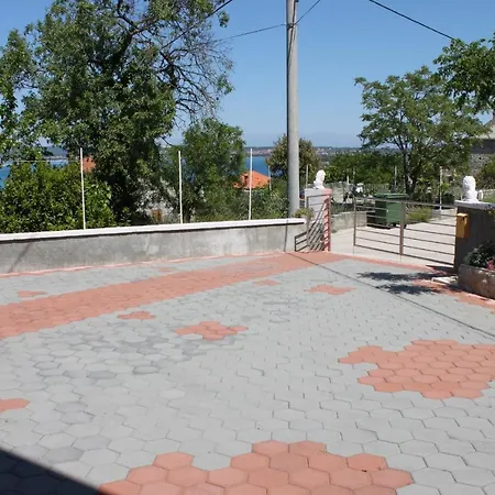 With A Parking Space Tkon, Pasman - 6216 شقة *