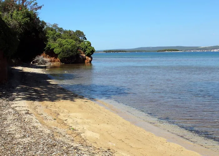 With A Parking Space Tkon, Pasman - 6216 아파트