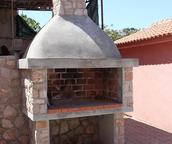 아파트 With A Parking Space Tkon, Pasman - 6216